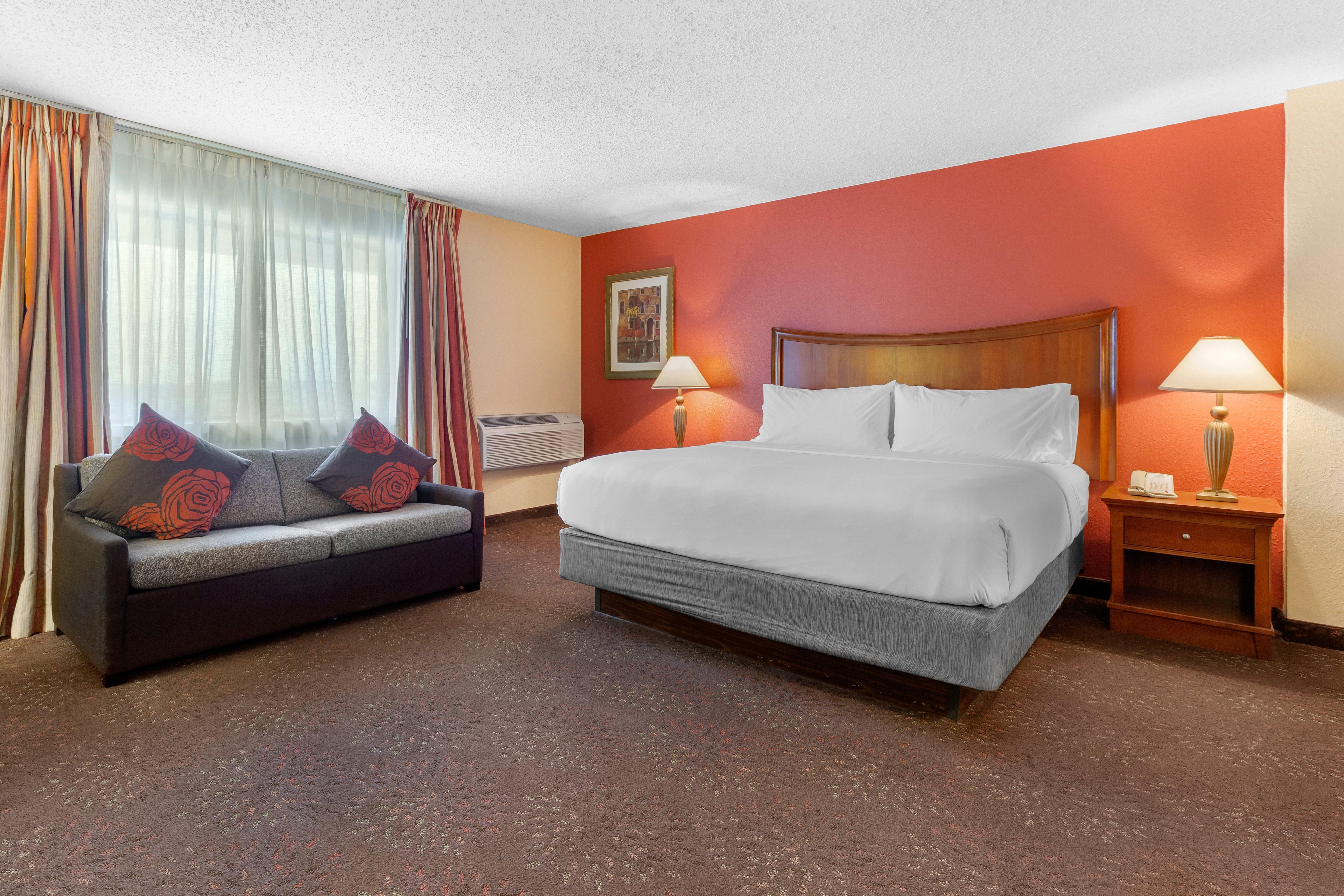 Holiday Inn Express Chicago-Downers Grove By Ihg Экстерьер фото